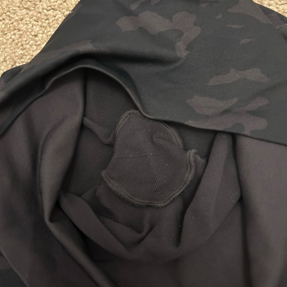 Spanx Camo Leggings Look At Me Now LAMN Size Large - Picture 5 of 7